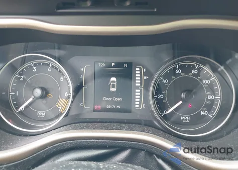 2014 Jeep Cherokee Latitude из США, поврежденный, VIN 1C4PJMCBXEW250804